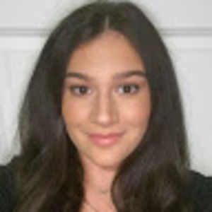 Meet your Posher, Karina